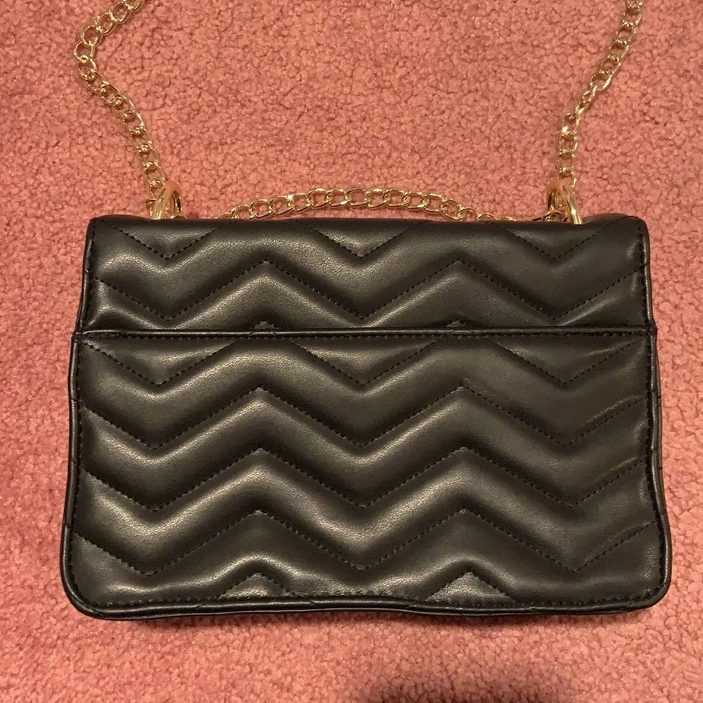 F21 Crossbody Bag - Picture 7 of 7